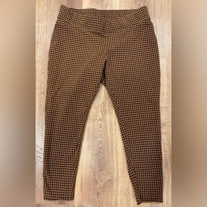 Lands’ End orange/brown and black houndstooth starfish leggings​​​​​​